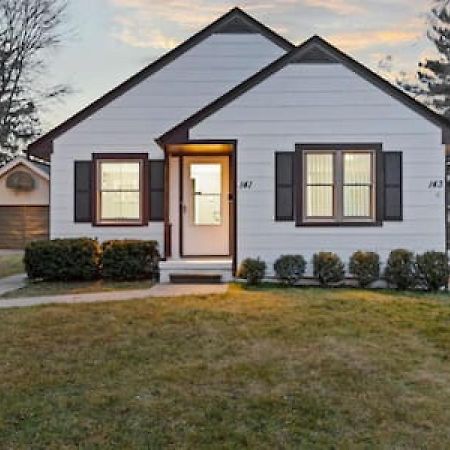 Urban Elegance Retreat In Downtown Rochester Bagian luar foto