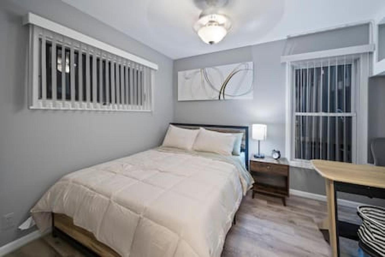 Urban Elegance Retreat In Downtown Rochester Bagian luar foto